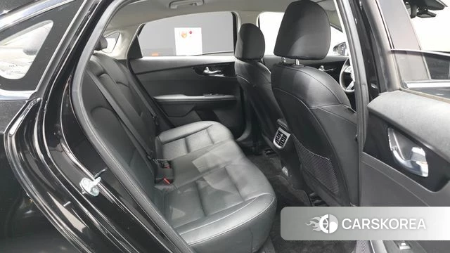 Kia The New K3 2nd generation 2021 Черный из Кореи, фото 3