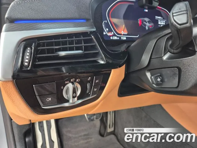 BMW 5 Series (G30) id 2631784 из Кореи 3