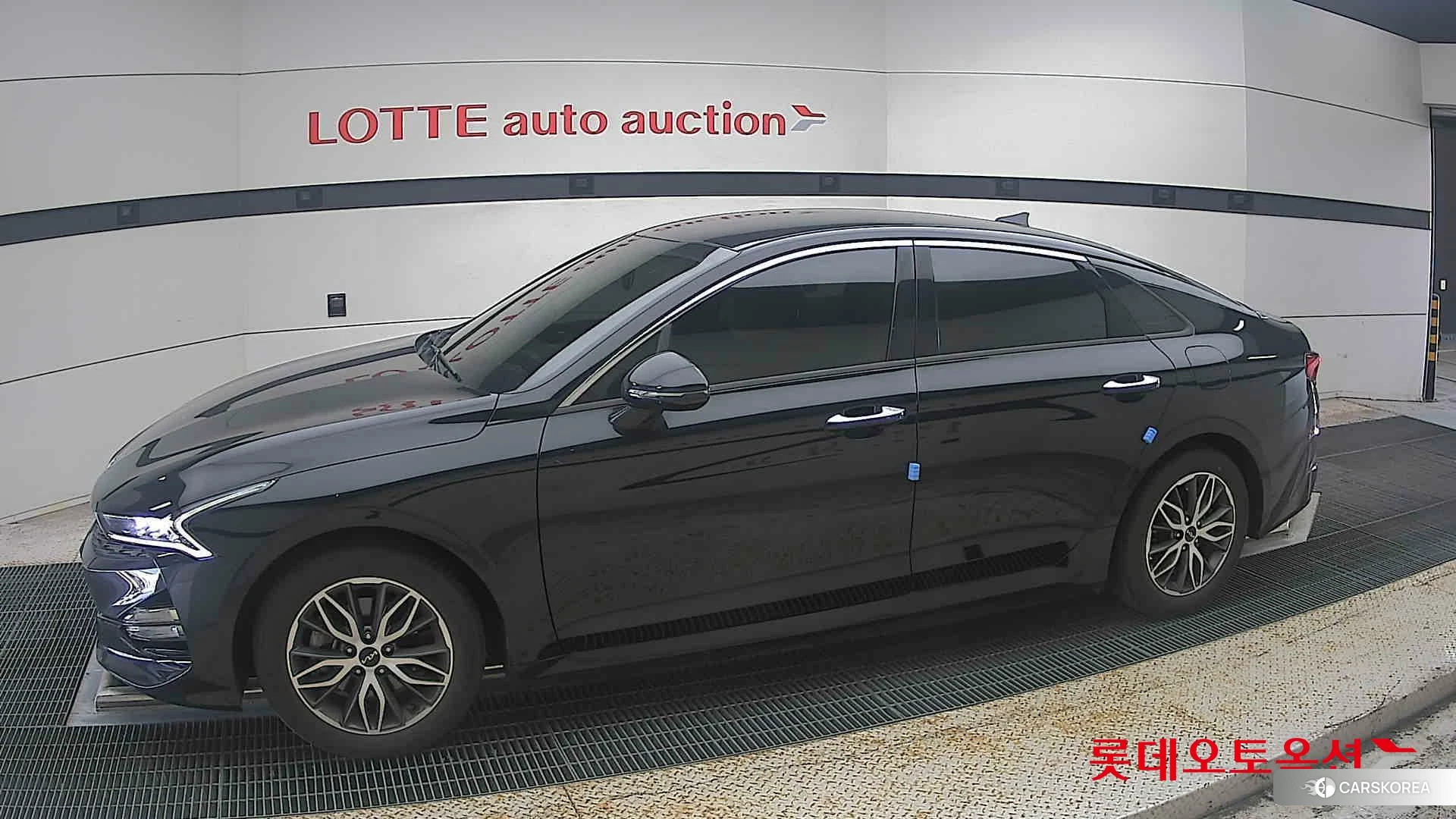 Kia K5 2023 Aurora Black Pearl из Кореи, фото 3