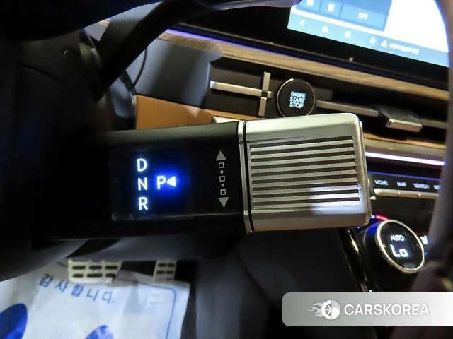 Hyundai Santa Fe (MX5) 2025 Белый из Кореи, фото 3