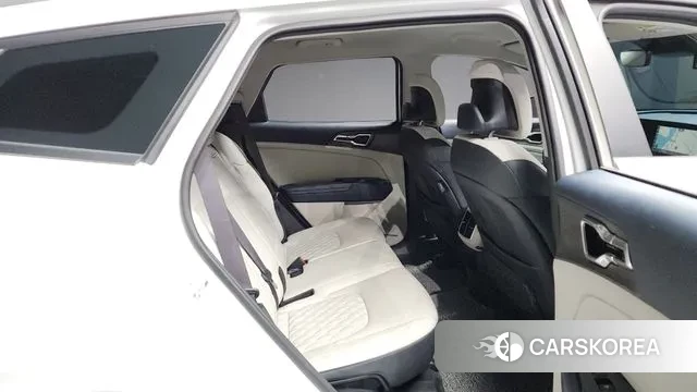 Kia Sportage 5th Generation 2021 Белый из Кореи, фото 3