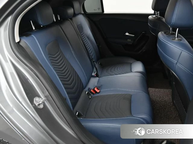 Mercedes-Benz A-Class W177 2019 Серый из Кореи, фото 3