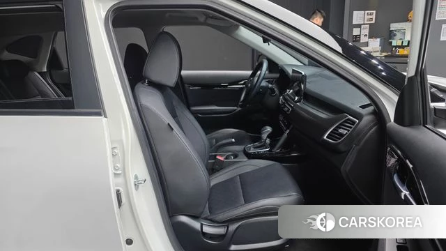 Kia Seltos 2021 Белый из Кореи, фото 3
