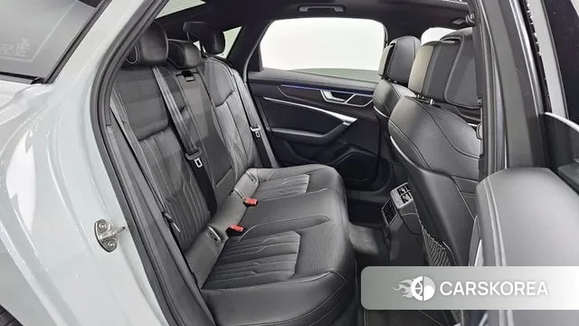 Audi A6 (C8) 2025 Белый из Кореи, фото 3