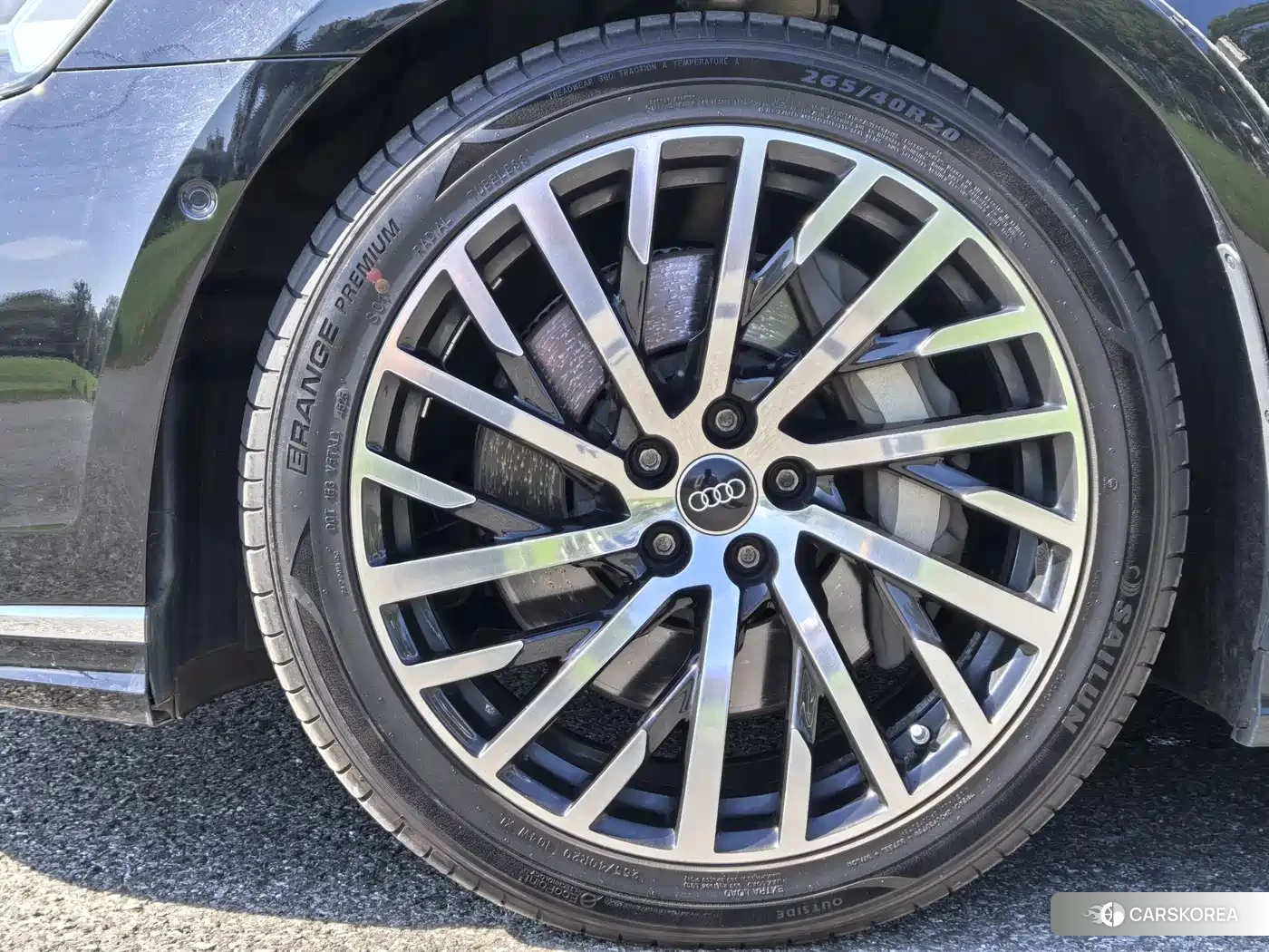 Audi A8 2023 Черный из Китая, фото 3