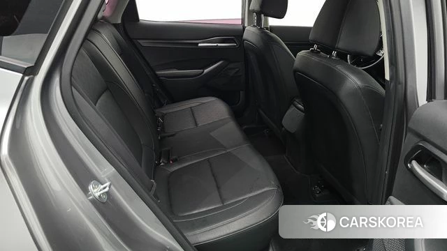 Kia Seltos 2020 Серебристо-серый из Кореи, фото 3