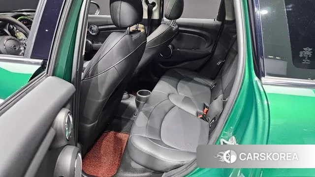 Mini Cooper 2021 Зеленый из Кореи, фото 3