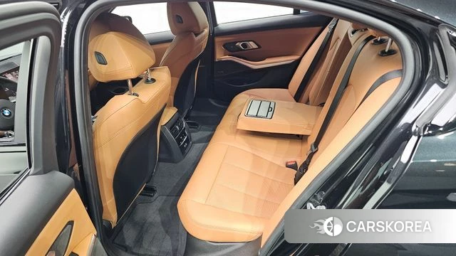 BMW 3 Series (G20) 2025 Черный из Кореи, фото 3