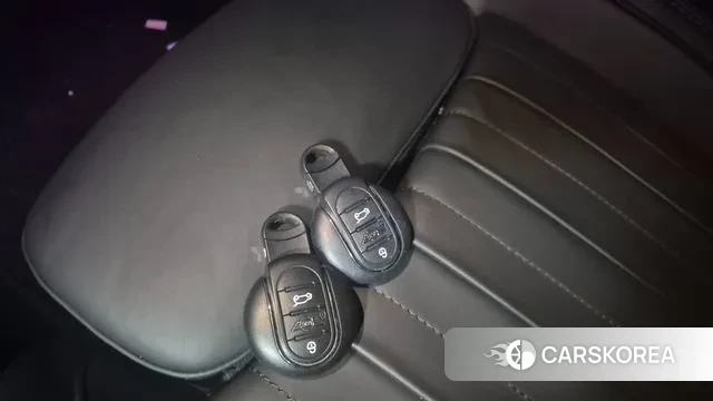 Mini Cooper S Countryman 2022 Черный из Кореи, фото 3