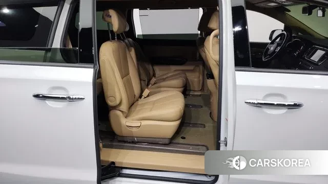 Kia The New Carnival 2020 Белый из Кореи, фото 3