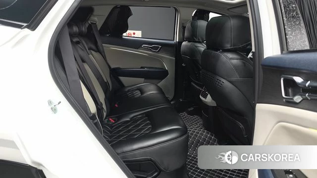 Kia Sportage 5th Generation Hybrid 2022 Белый из Кореи, фото 3