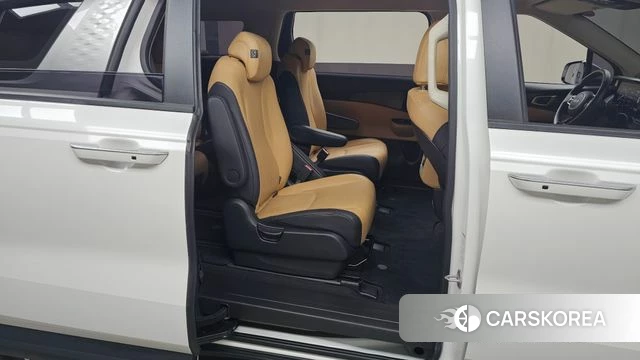 Kia Carnival 4th generation 2022 Белый из Кореи, фото 3