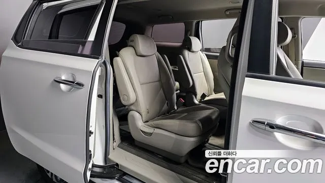 Kia The New Carnival 2019 Белый из Кореи, фото 3