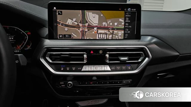 BMW X3 (G01) 2024 Белый из Кореи, фото 3