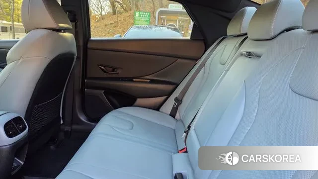 Hyundai The New Avante (CN7) 2023 Серый из Кореи, фото 3