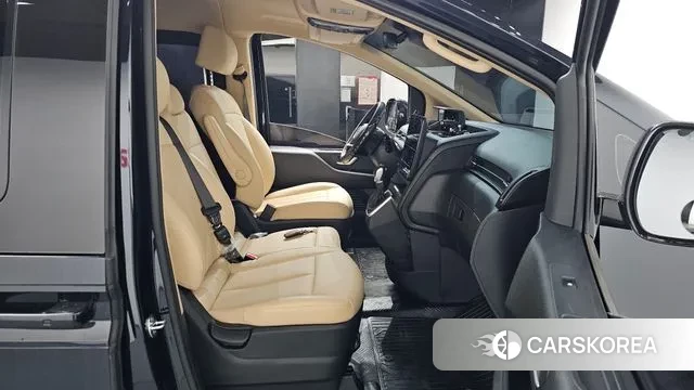 Hyundai Staria 2024 Синий из Кореи, фото 3