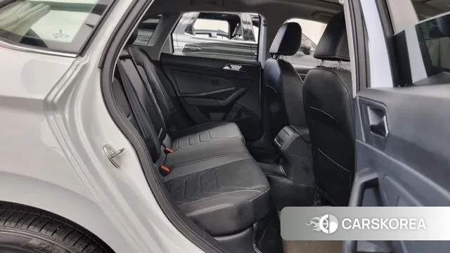 Volkswagen 7th Generation of Jetta 2024 Белый из Кореи, фото 3