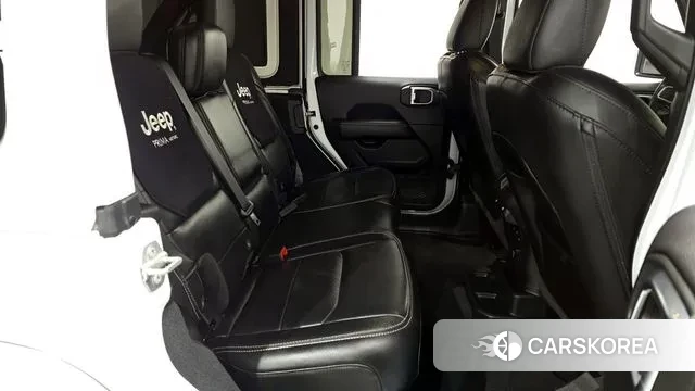 Jeep Wrangler (JL) 2023 Белый из Кореи, фото 3