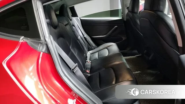 Tesla Model 3 2020 Красный из Кореи, фото 3