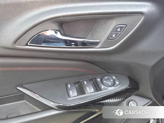 Chevrolet (GM Daewoo) Trax Crossover 2023 Черный из Кореи, фото 3