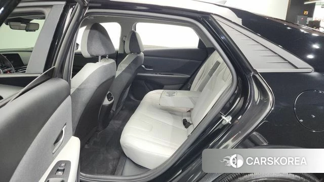 Hyundai Avante (CN7) 2022 Черный из Кореи, фото 3