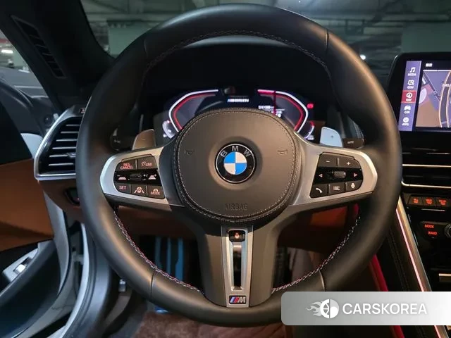 BMW 8 Series (G15) 2023 Белый из Кореи, фото 3