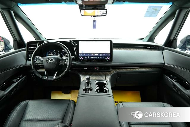 Lexus LM 2024 Черный из Китая, фото 3