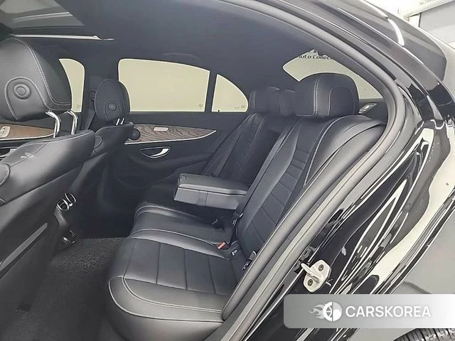 Mercedes-Benz E-Class W213 2023 Черный из Кореи, фото 3