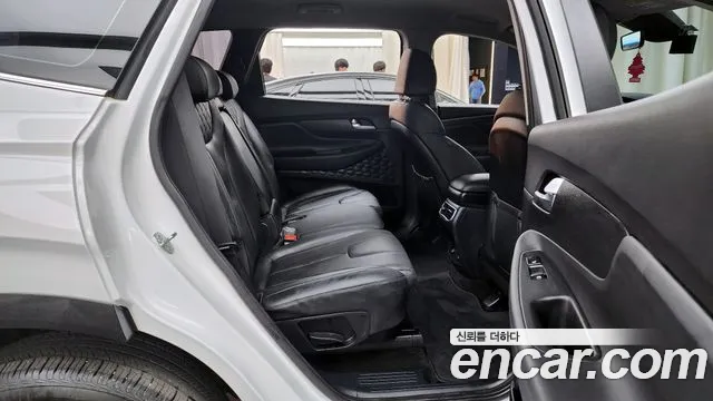 Hyundai The New Santa Fe 2023 Белый из Кореи, фото 3