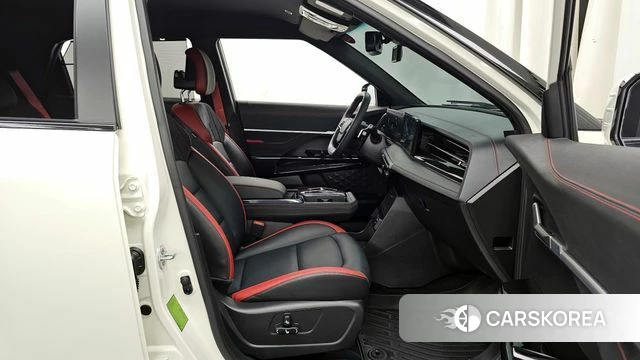 Ssangyong Actian 2nd Generation 2024 Белый двухцветный из Кореи, фото 3