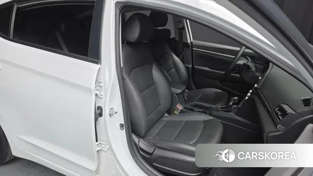 Hyundai The New Avante AD 2019 Белый из Кореи, фото 3