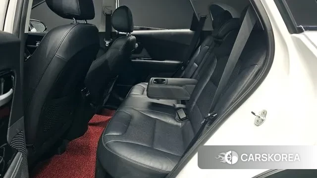 Kia Niro 2018 Белый из Кореи, фото 3