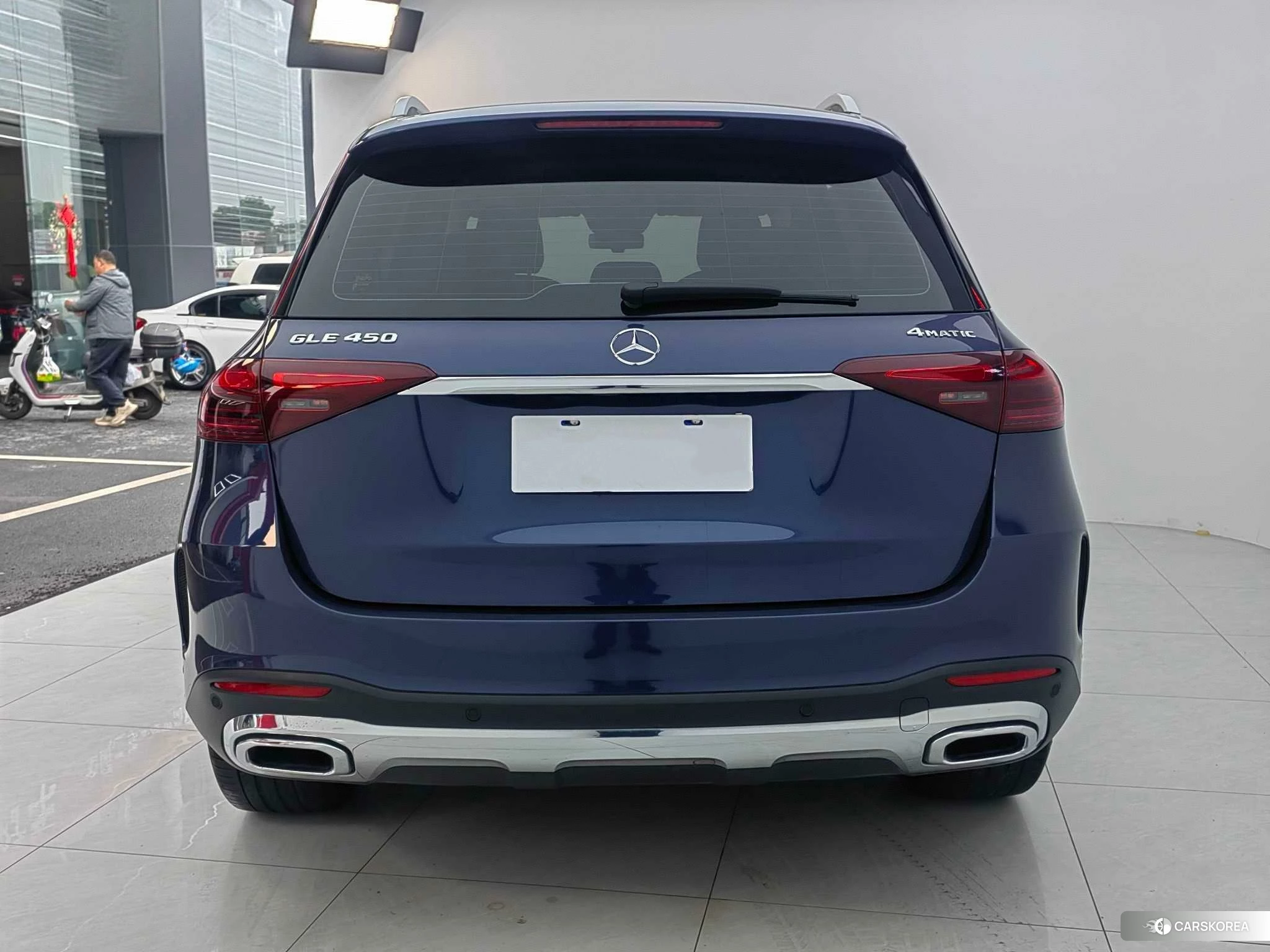 Mercedes-Benz GLE (import) 2023 Синий из Китая, фото 3