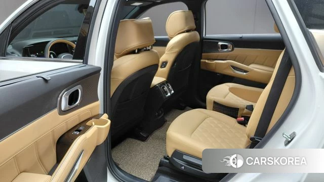 Kia Sorento 4th Generation 2023 Белый из Кореи, фото 3