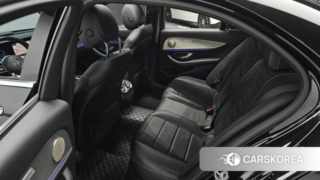 Mercedes-Benz E-Class W213 2018 Черный из Кореи, фото 3