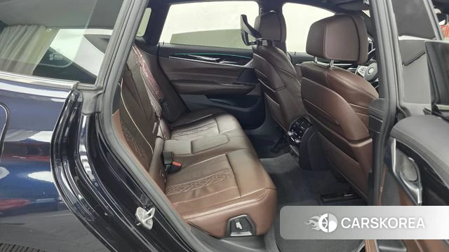 BMW 6 Series GT (G32) 2021 Черный из Кореи, фото 3