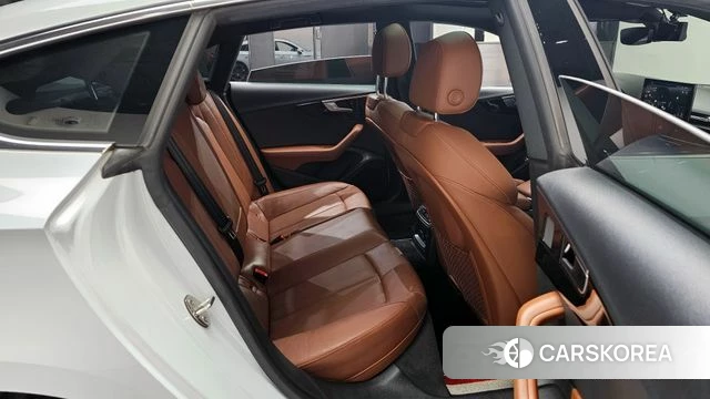 Audi A5 (F5) 2021 Белый из Кореи, фото 3