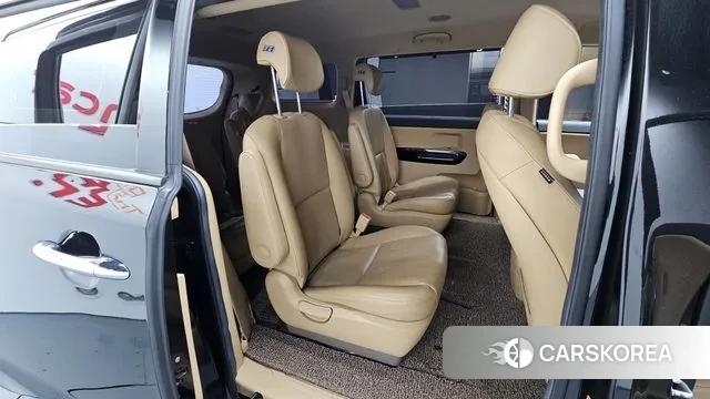 Kia All New Carnival 2018 Черный из Кореи, фото 3