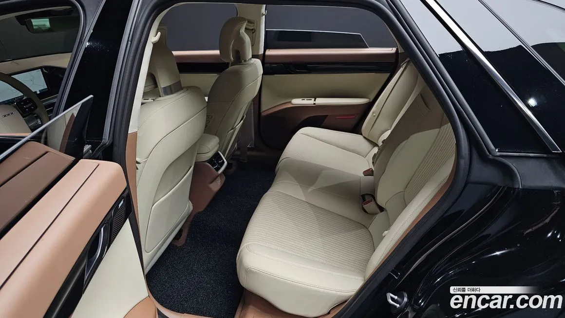 Hyundai Grandeur Hybrid (GN7) 2023 Черный из Кореи, фото 3