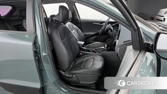 Kia Di Ol Nu Niro 2022 Темно-зеленый из Кореи, фото 3