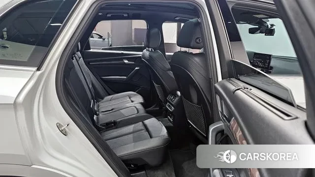 Audi Q5 (FY) 2023 Белый из Кореи, фото 3