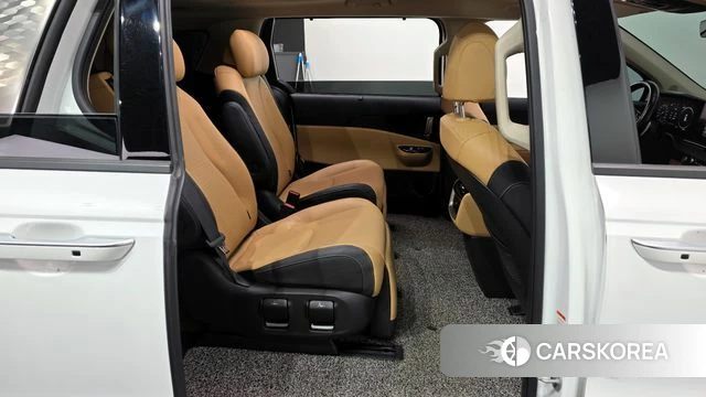 Kia Carnival 4th generation 2022 Белый из Кореи, фото 3
