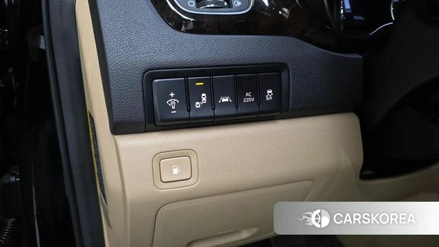 Kia The New Carnival 2018 Черный из Кореи, фото 3