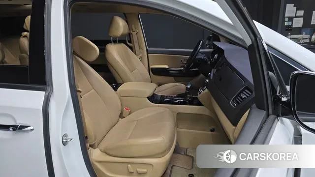 Kia The New Carnival 2018 Белый из Кореи, фото 3