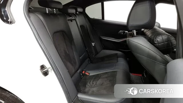 BMW 3 Series (G20) 2021 Белый из Кореи, фото 3