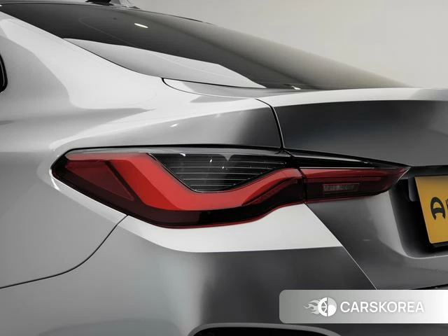 BMW 4 series 2025 Серебристо-серый из Китая, фото 3