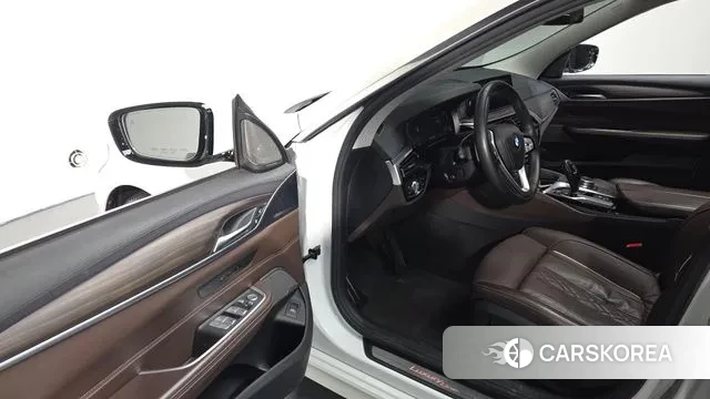 BMW 6 Series GT (G32) 2020 Белый из Кореи, фото 3