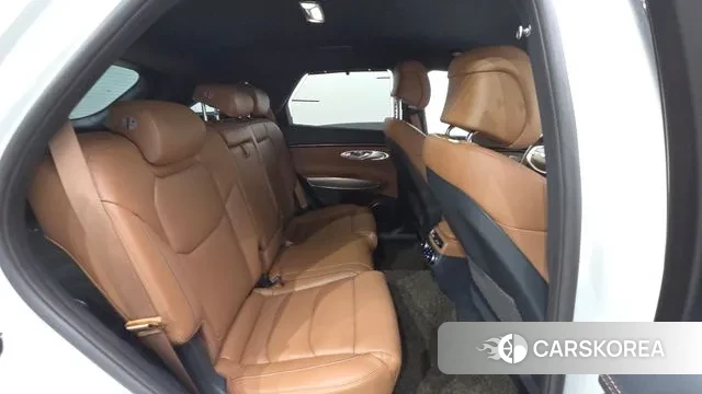 Genesis GV70 2022 Белый из Кореи, фото 3