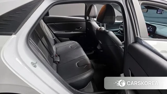 Hyundai Avante (CN7) 2022 Белый из Кореи, фото 3