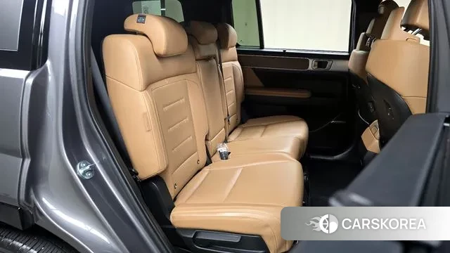 Hyundai Santa Fe (MX5) 2023 Серый из Кореи, фото 3